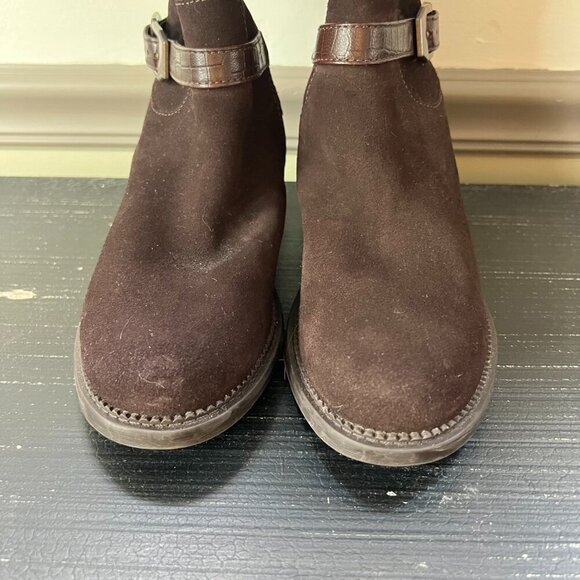 Clarks Women 6.5 M Maye Aster Buckled Riding Boots in Dark Brown Suede Tall - Picture 3 of 8